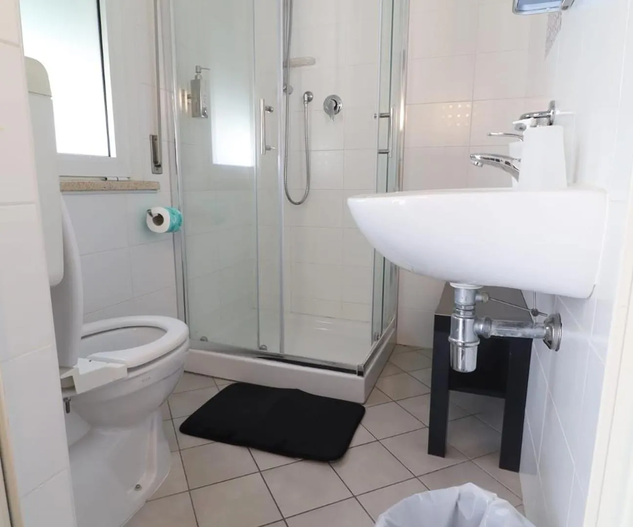 מלון קרביה Fasthotel